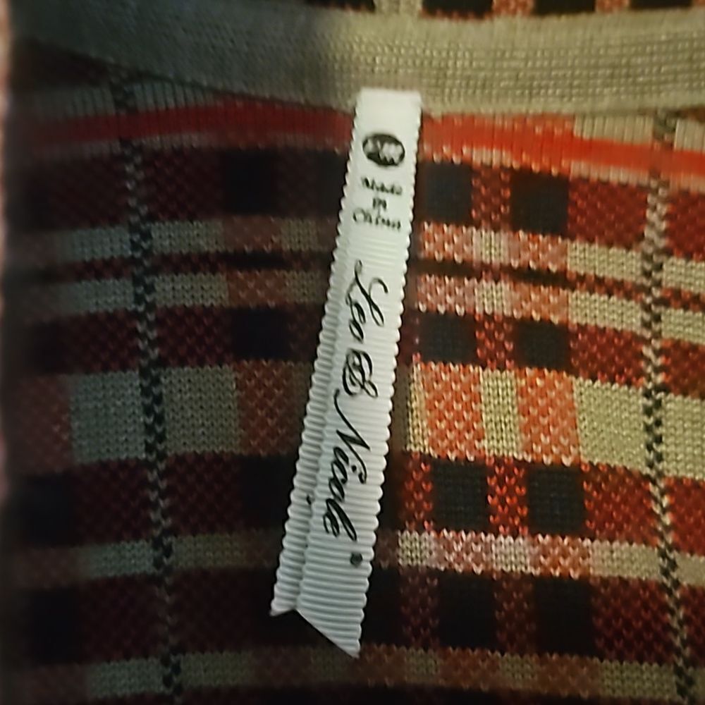 Leo & Nicole Red Brown Plaid Sleeveless Cardigan Size MP - Picture 2 of 6